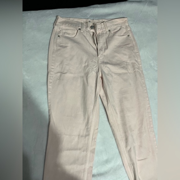 American Eagle peach colored mom jean - Picture 2 of 4